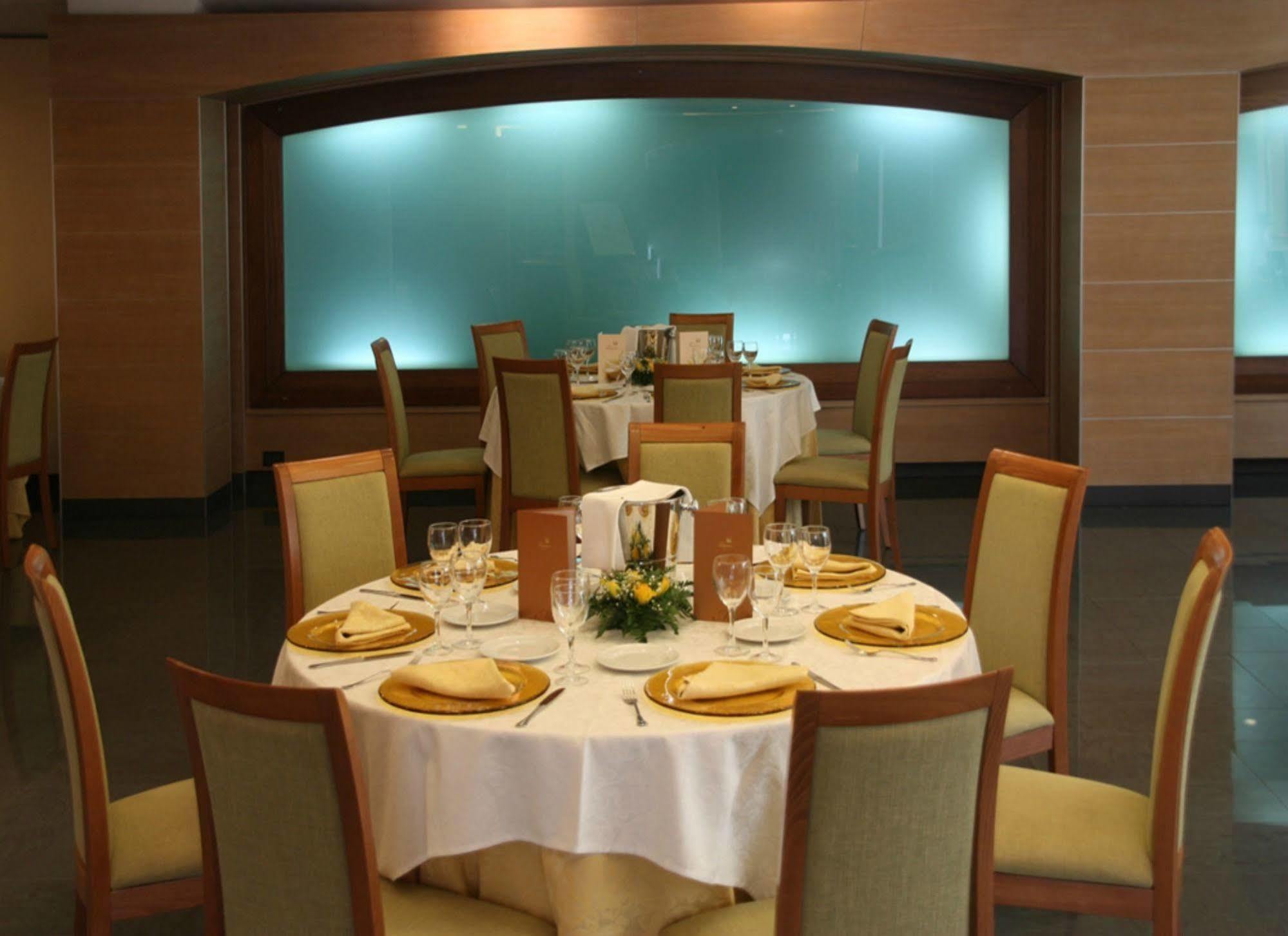 Hotel Tirreno Parghelia Restaurant foto